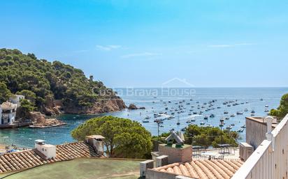 Vista exterior de Casa adosada en venda en Palafrugell amb Jardí privat, Terrassa i Forn