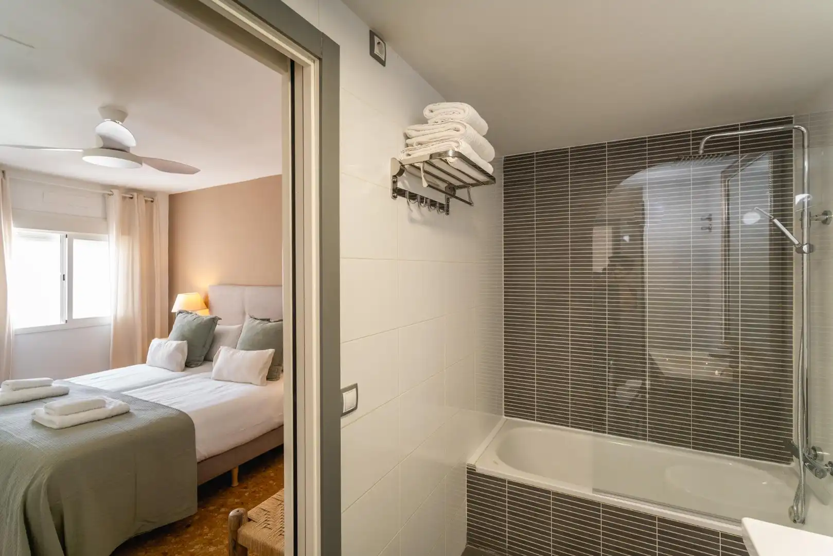 Piso con terraza en alquiler en Calle Betis, imagen 14