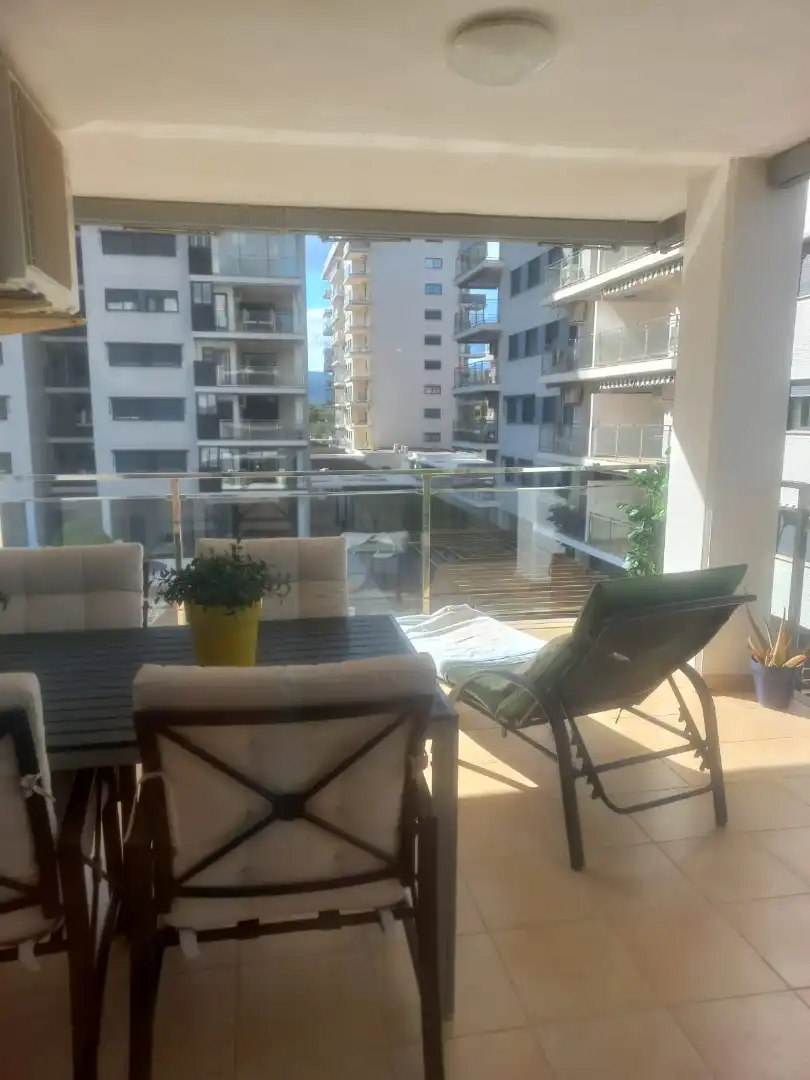 Apartamento con piscina en venta en Avenida Central, imagen 6