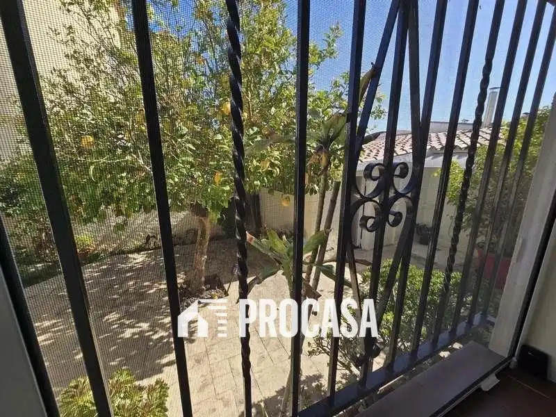 Villa con piscina in vendita a Pení, imagen 15