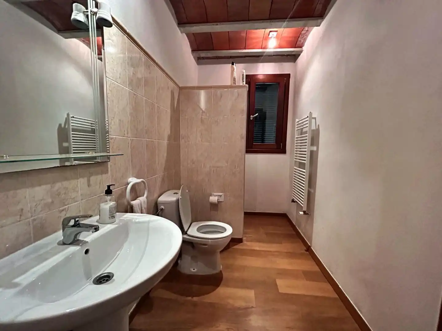 Baño de Finca rústica en venta en Masegoso con Aire acondicionado y Calefacción