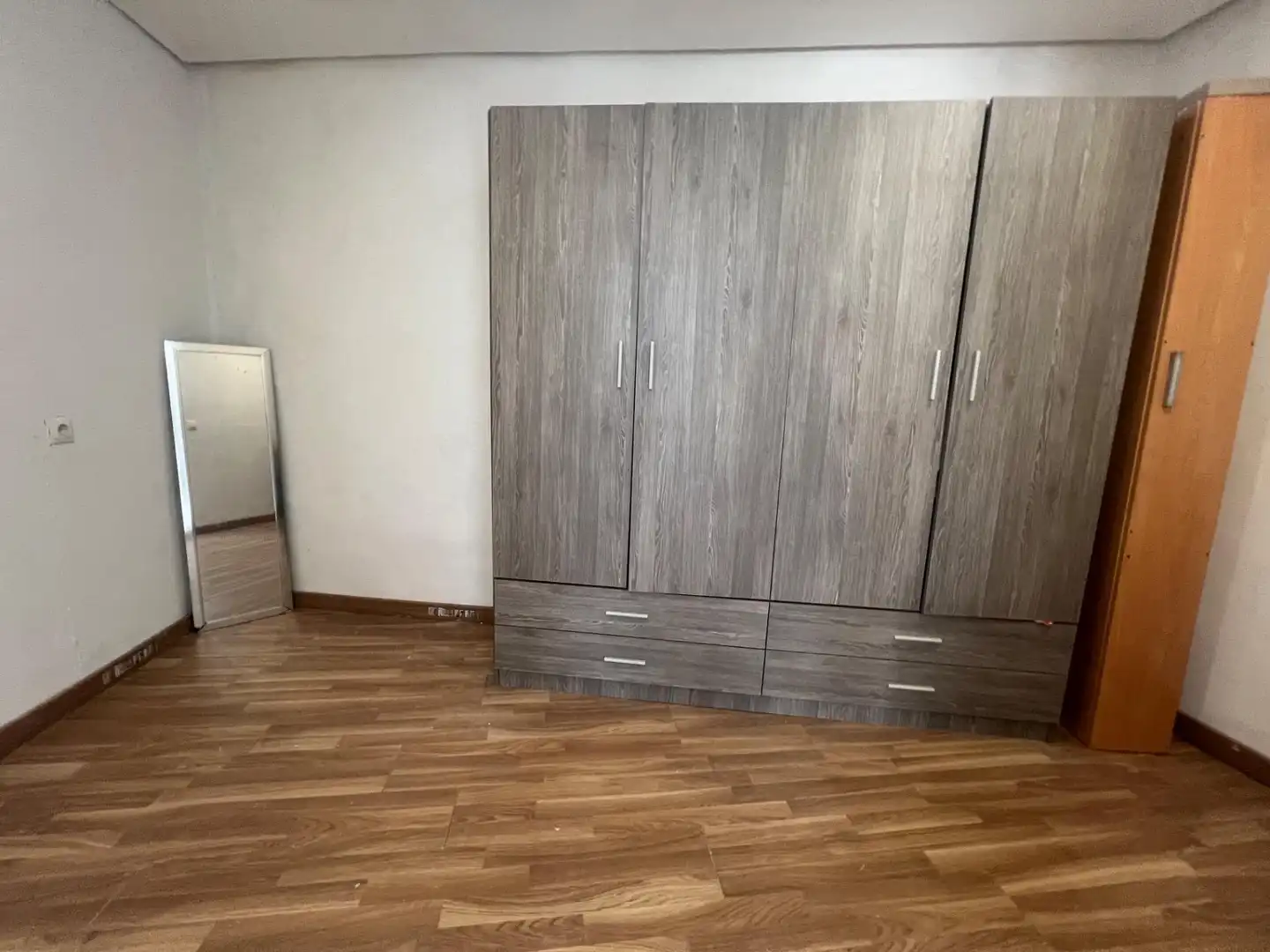 Habitación de Casa o chalet en venta en Algeciras con Balcón