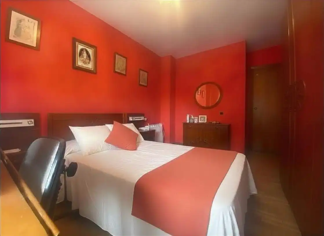 Bedroom of Flat for sale in Lena  with Balcony