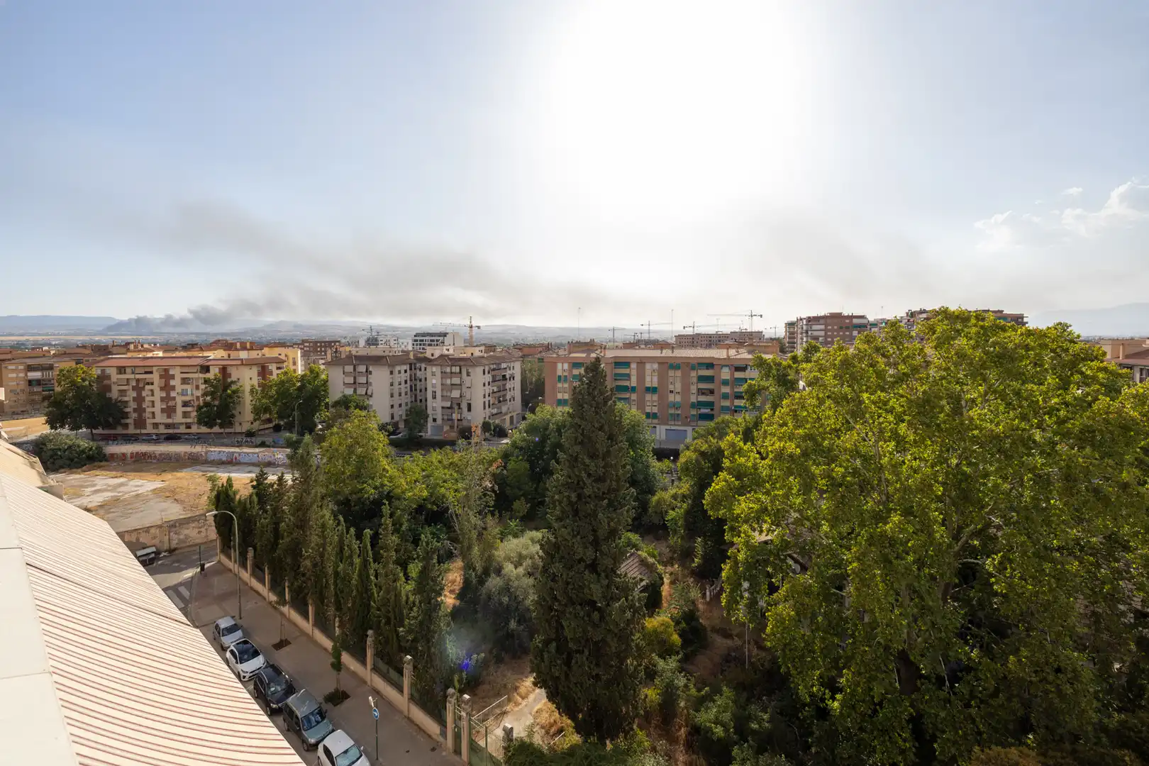 Exterior view of Flat for rent in Granada  with Air Conditioner, Heating and Terrace