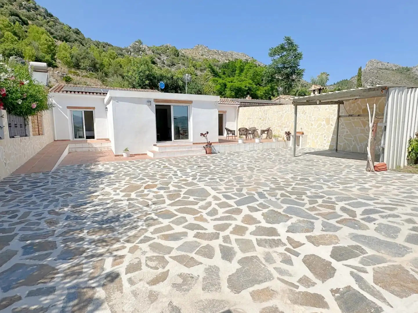 Terrassa de Finca rústica en venda en El Ràfol d'Almúnia amb Aire condicionat, Calefacció i Terrassa