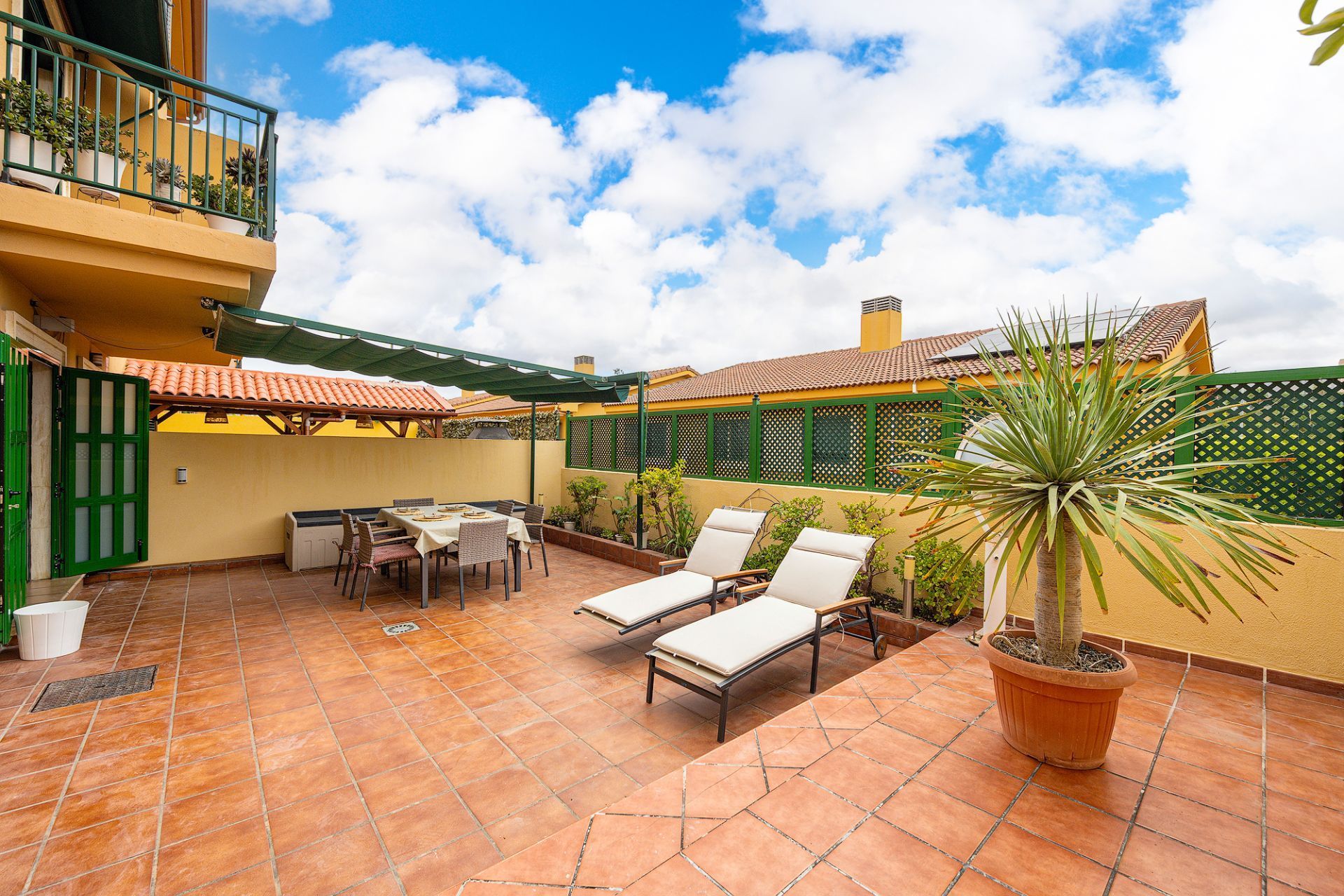 Terrace of Single-family semi-detached for sale in Las Palmas de Gran Canaria  with Private garden, Terrace and Storage room