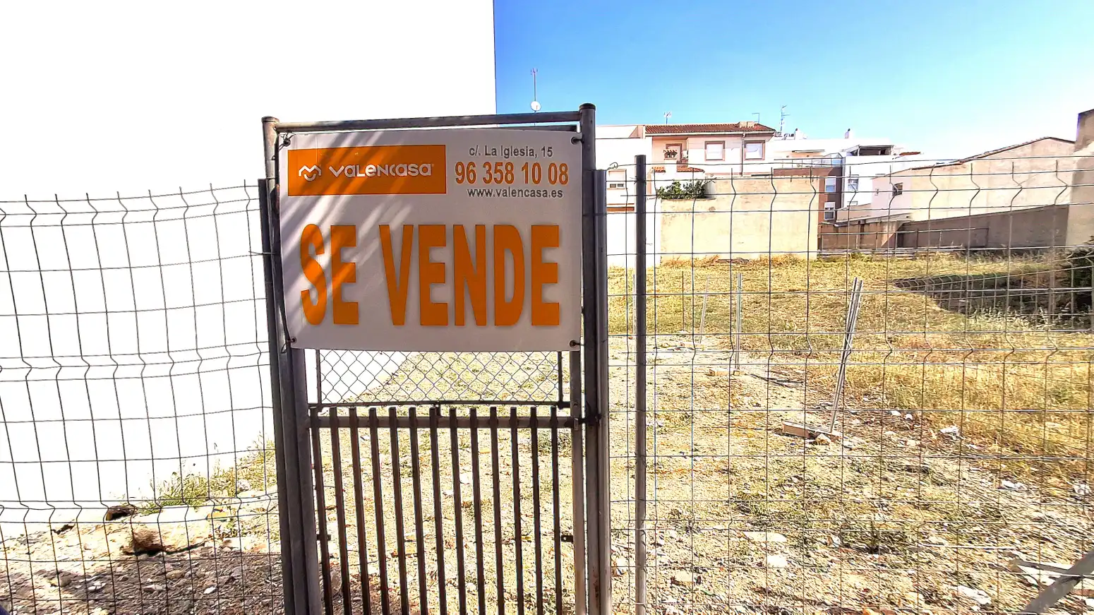Terreny rústic en venda a Montserrat