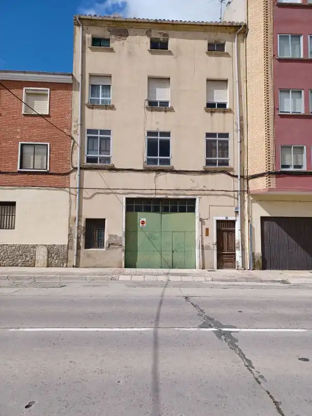 Vista exterior de Casa o xalet en venda en Santo Domingo de la Calzada