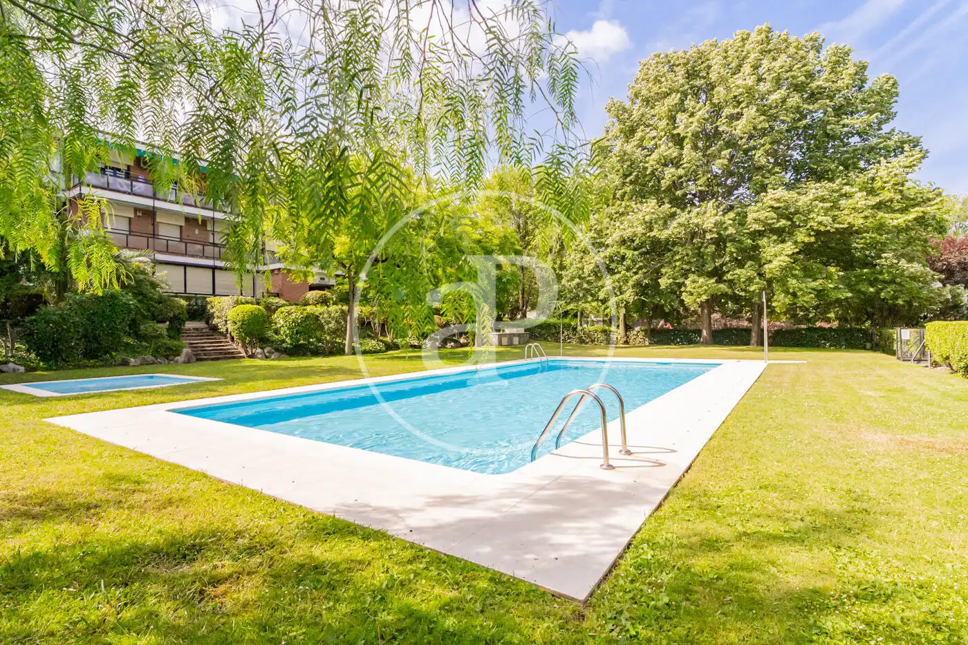 Piscina de Piso en venta en Madrid con Aire acondicionado, Calefacción y Terraza