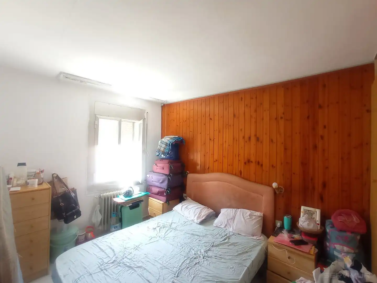 Schlafzimmer von Wohnung zum Verkauf in Vic mit Heizung