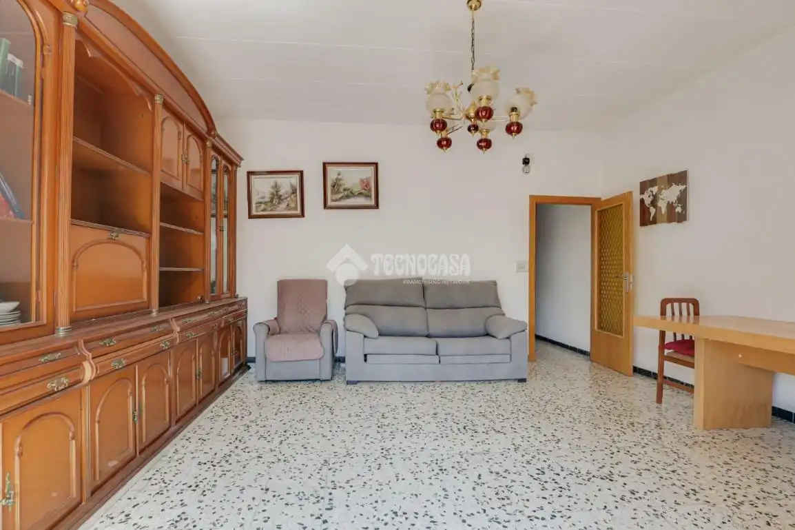 Casa adosada en venda a Serra d'en Camaró