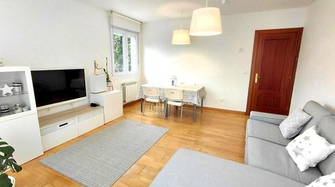 Foto 3 de Piso en venta en Castañeda, Cantabria