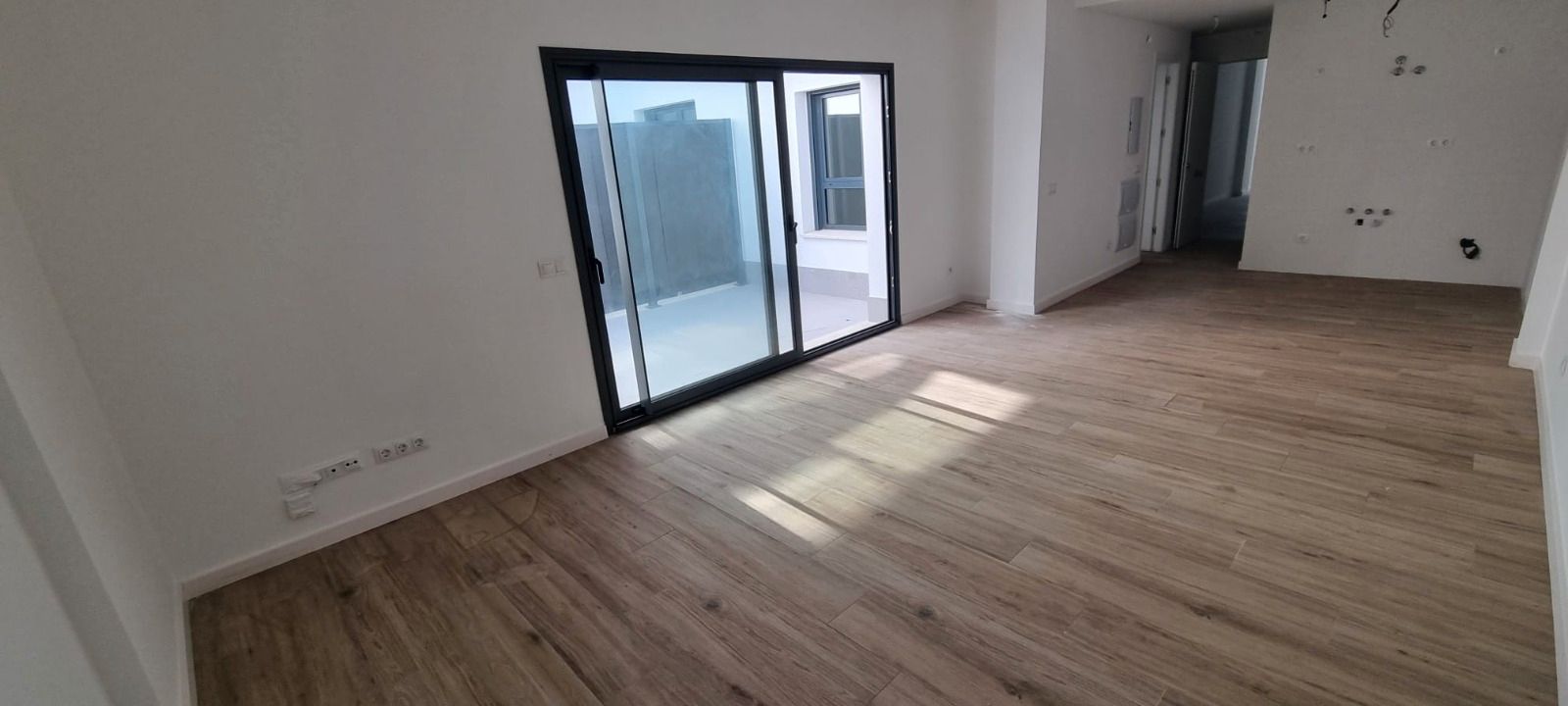 Flat for sale in Fuengirola  with Air Conditioner and Oven