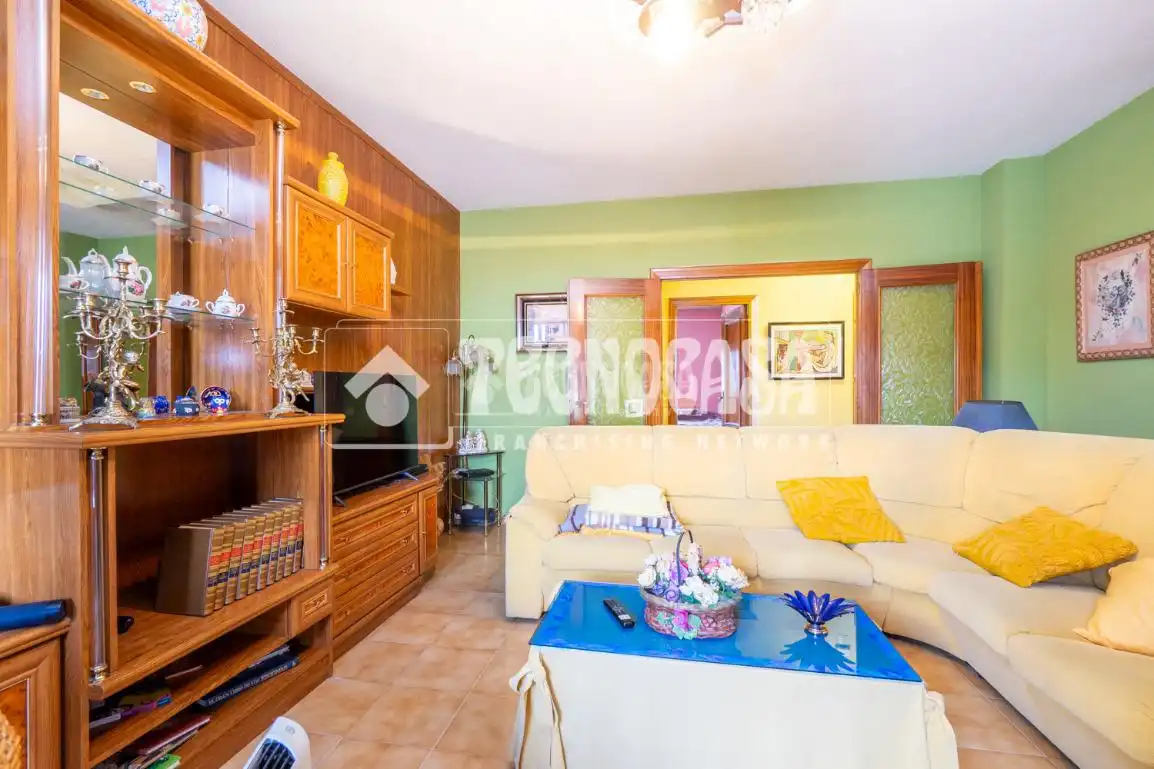 Sala de estar de Piso en venta en Colmenar Viejo con Calefacción y Balcón