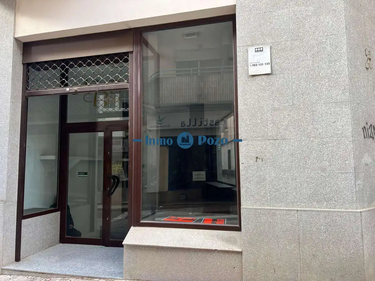 Local comercial en venda a Almendralejo, imagen 3