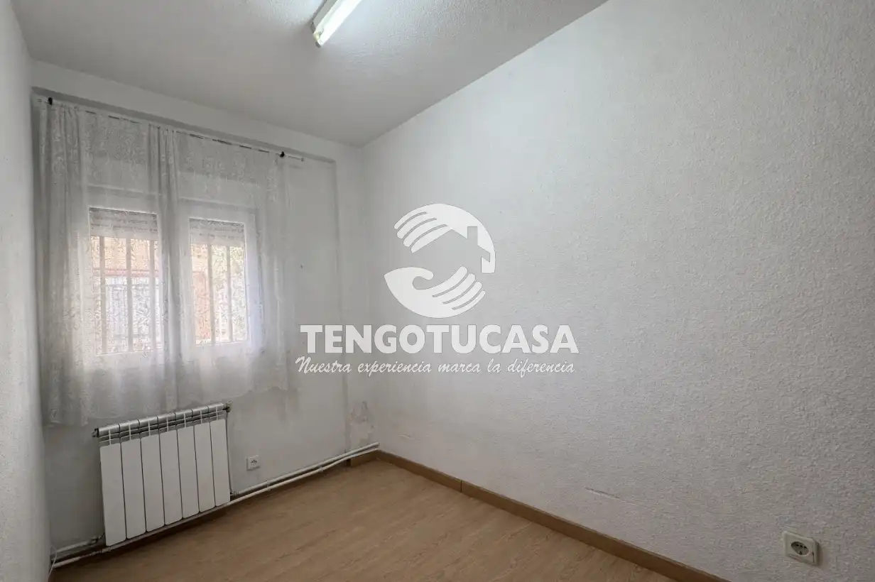 Piso en venta en Calle San Herculano, Canillejas