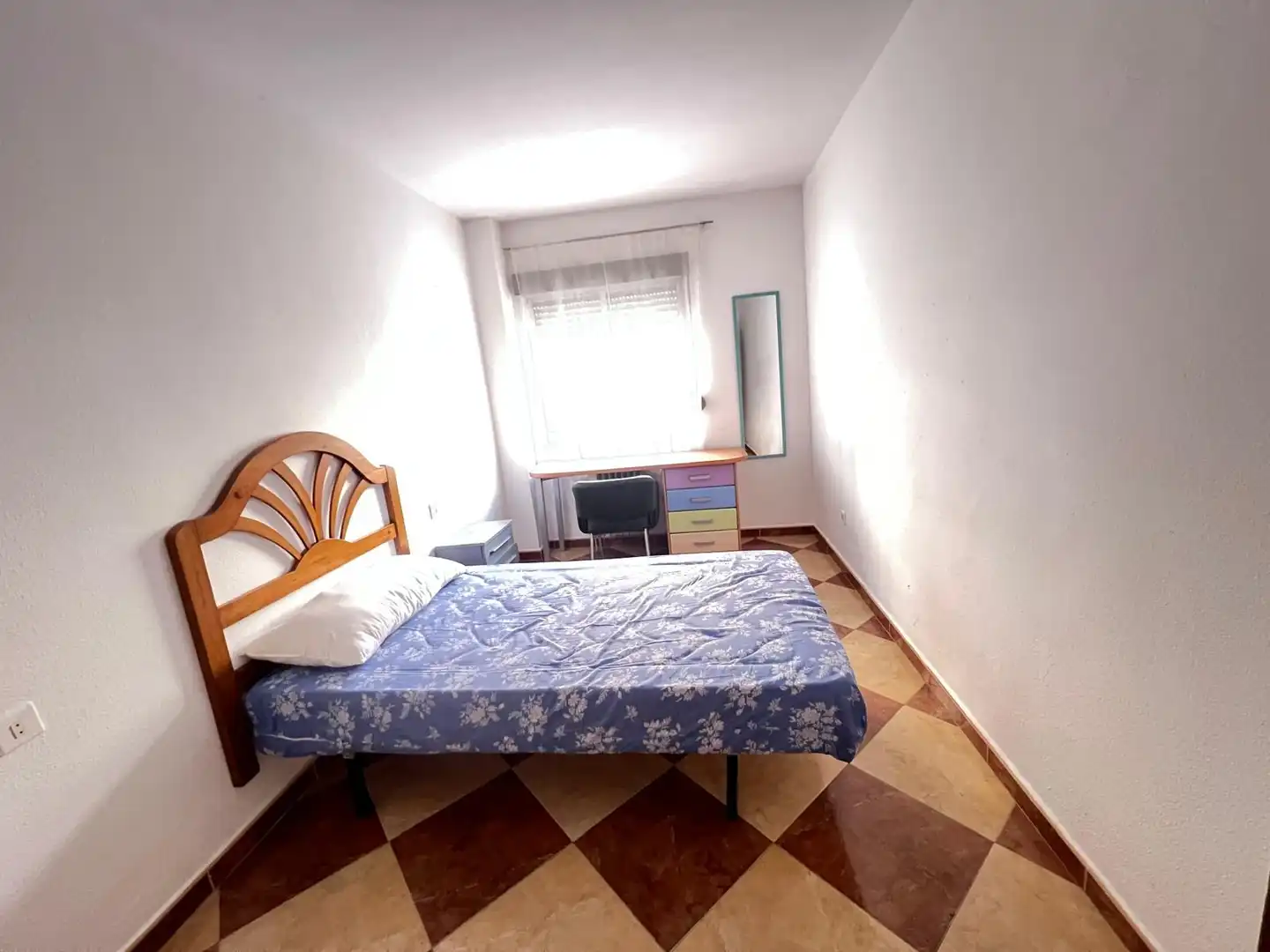 Habitación de Piso en venta en Cáceres con Calefacción, Terraza y Amueblado