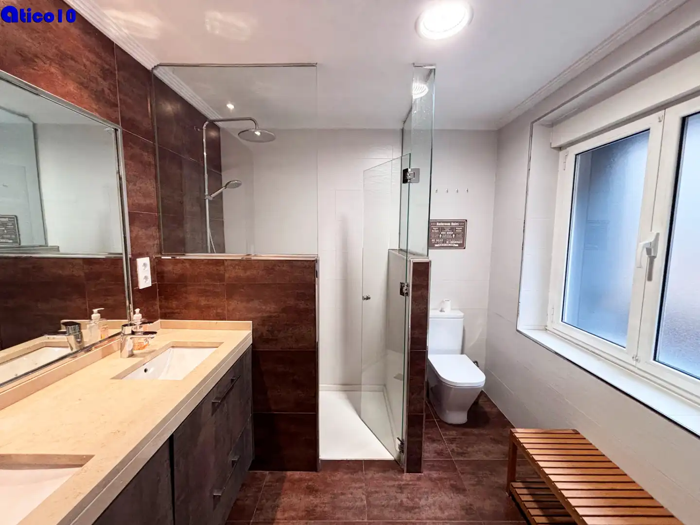 Bathroom of Flat for sale in Oviedo   with Heating, Storage room and Furnished