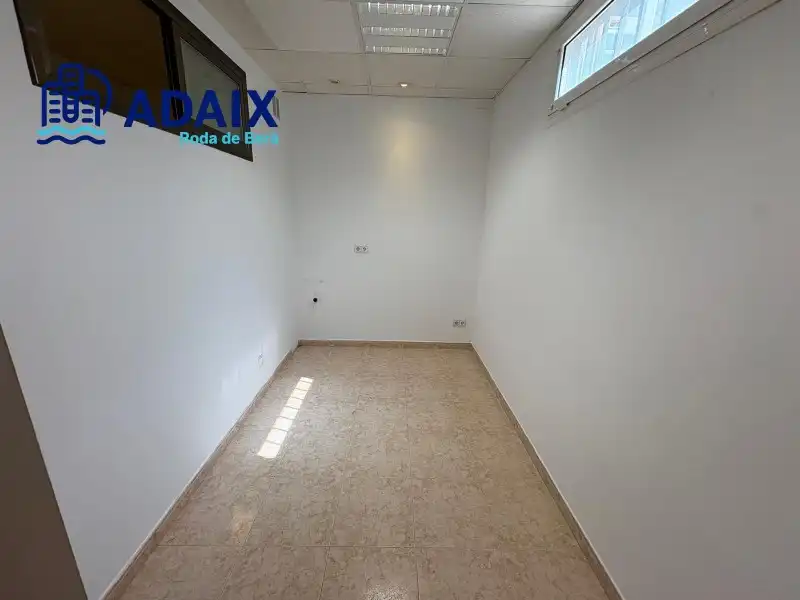 Commercial properties for rent in Roda de Berà  with Air Conditioner