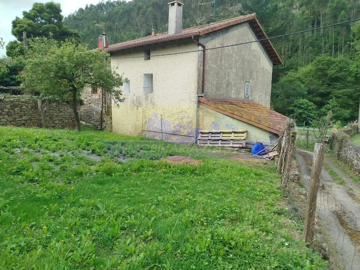 Casa adosada en venda a Barrio Otañes, Otañes - Talledo