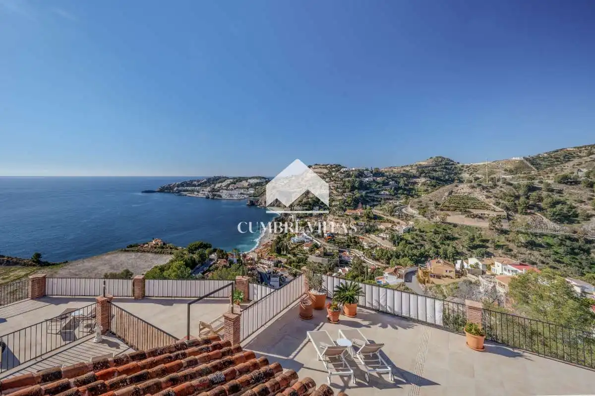 Exterior view of Houses for sale in Almuñécar  with Private garden, Terrace and Storage room