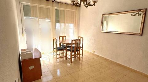 Foto 5 de Pis en venda a Reyes, Madrid