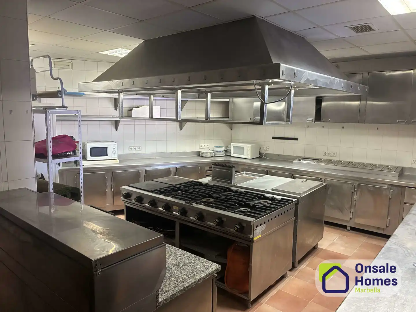 Cocina de Local en venta en Mijas con Terraza