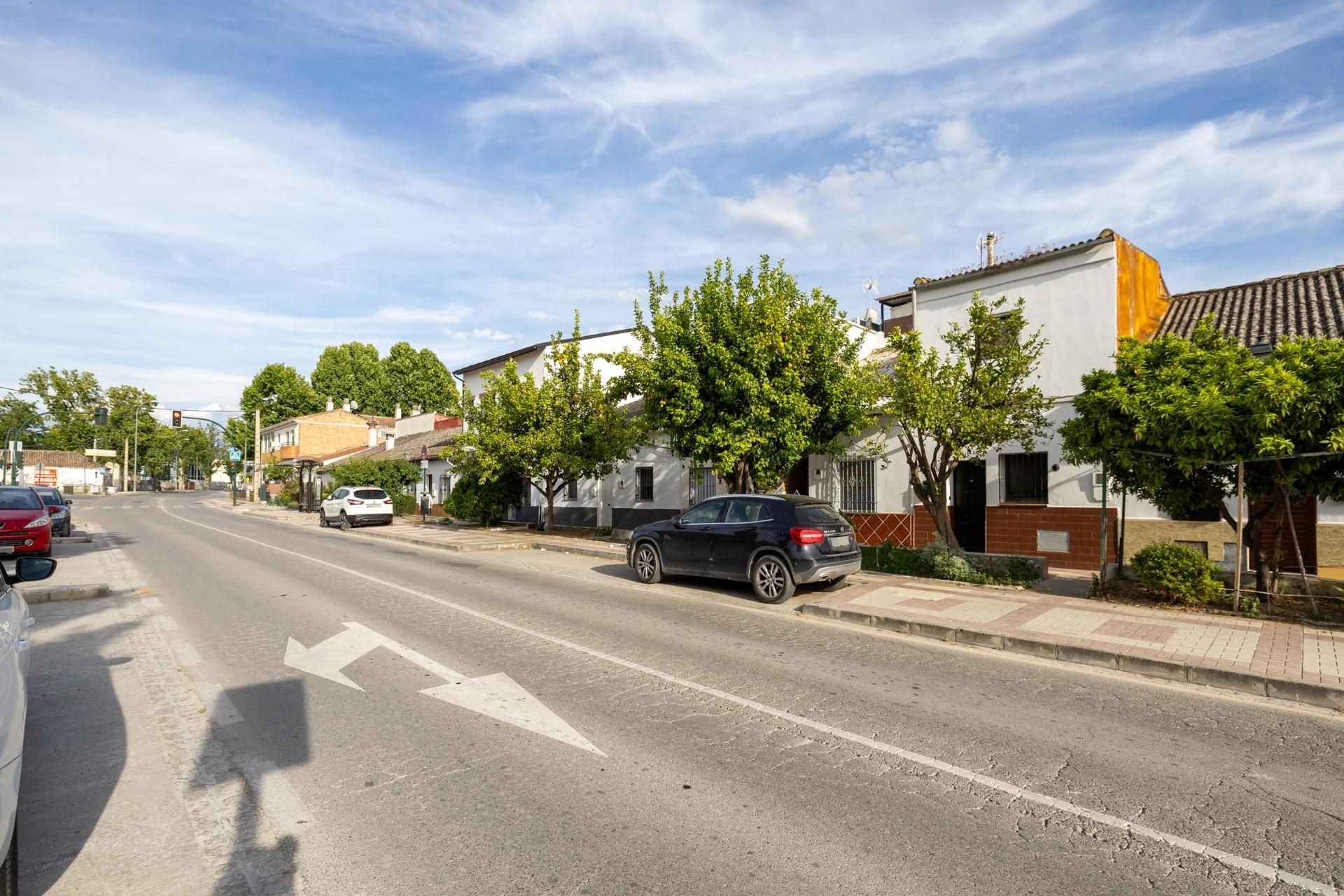 Casa adosada en venta en Rosaleda - Juventud