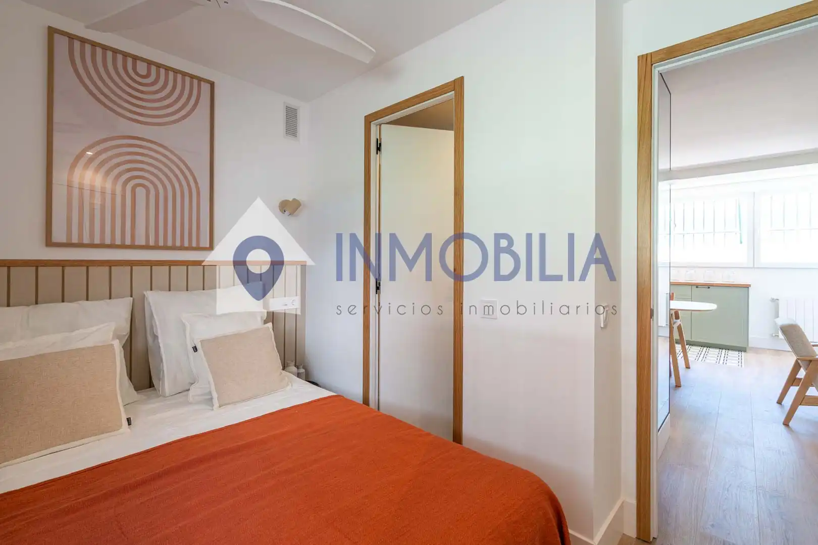 Bedroom of Flat for sale in Madrid  with Air Conditioner and Heating