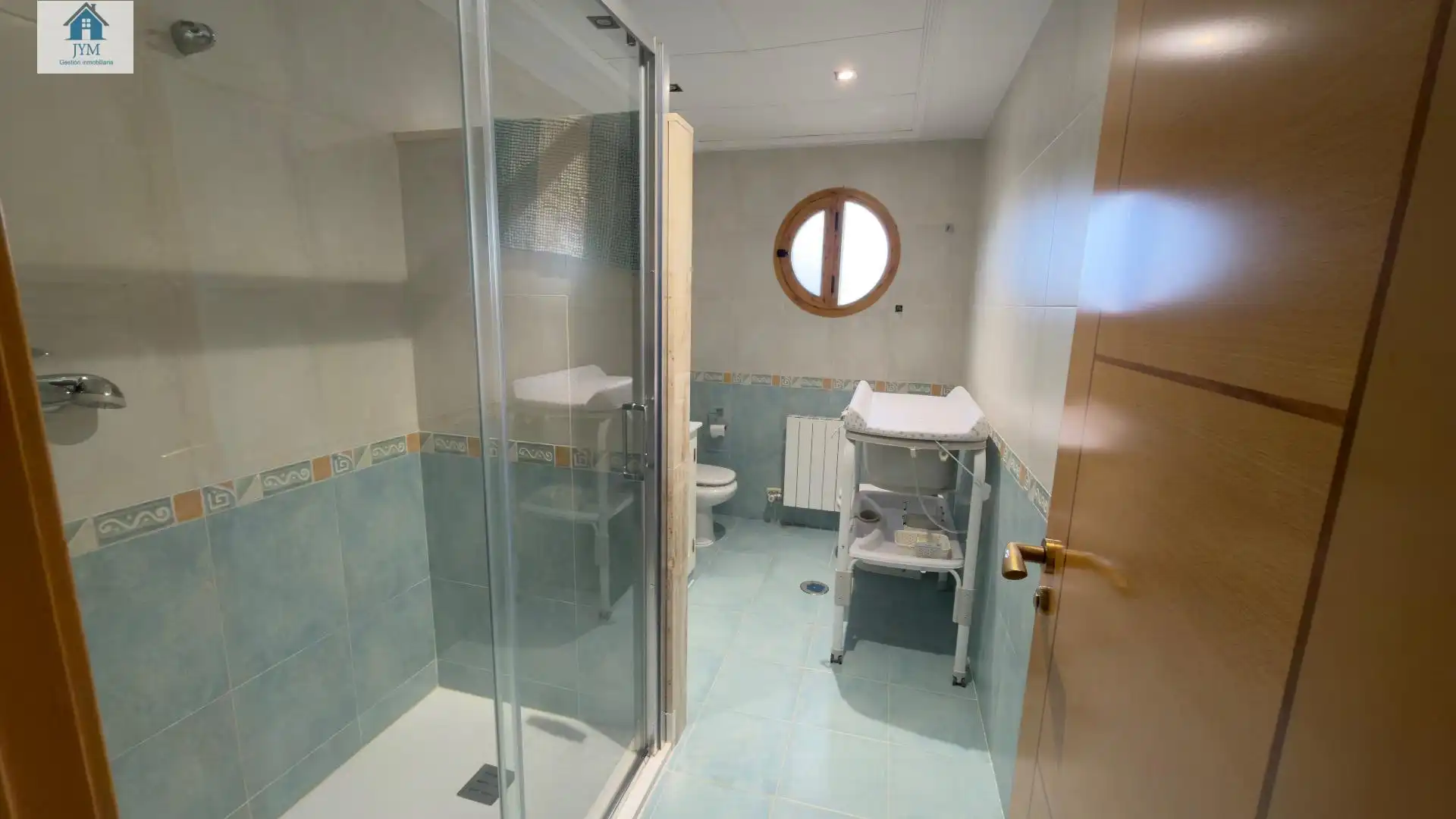 Baño de Casa o chalet en venta en Cájar con Aire acondicionado, Calefacción y Jardín privado