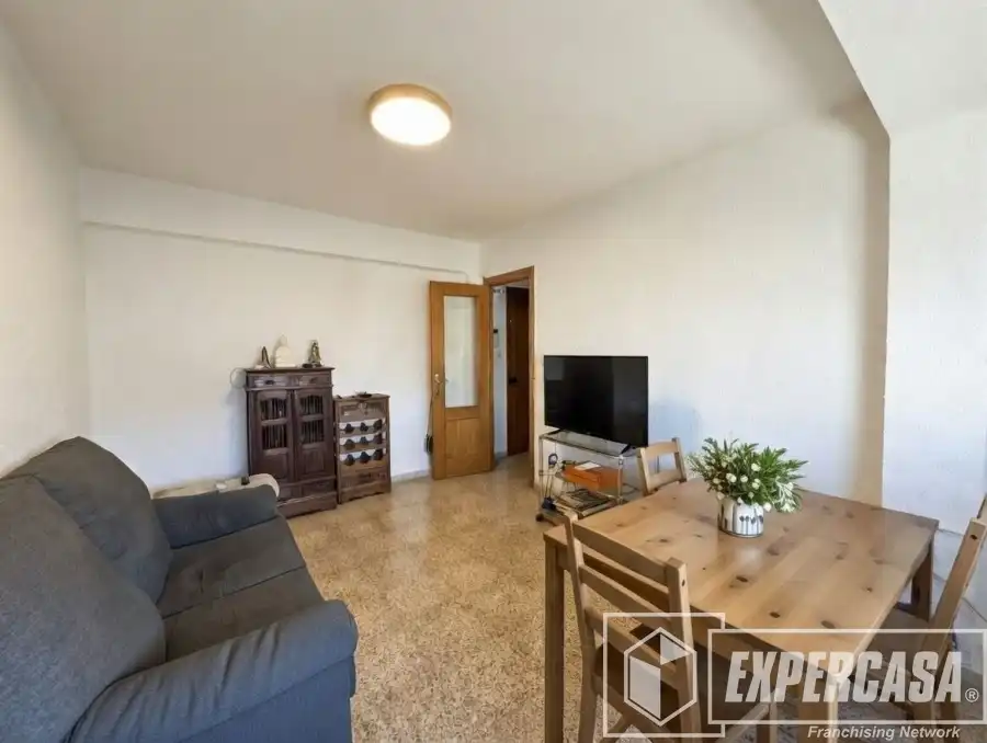 Sala d'estar de Pis en venda en  Valencia Capital amb Aire condicionat