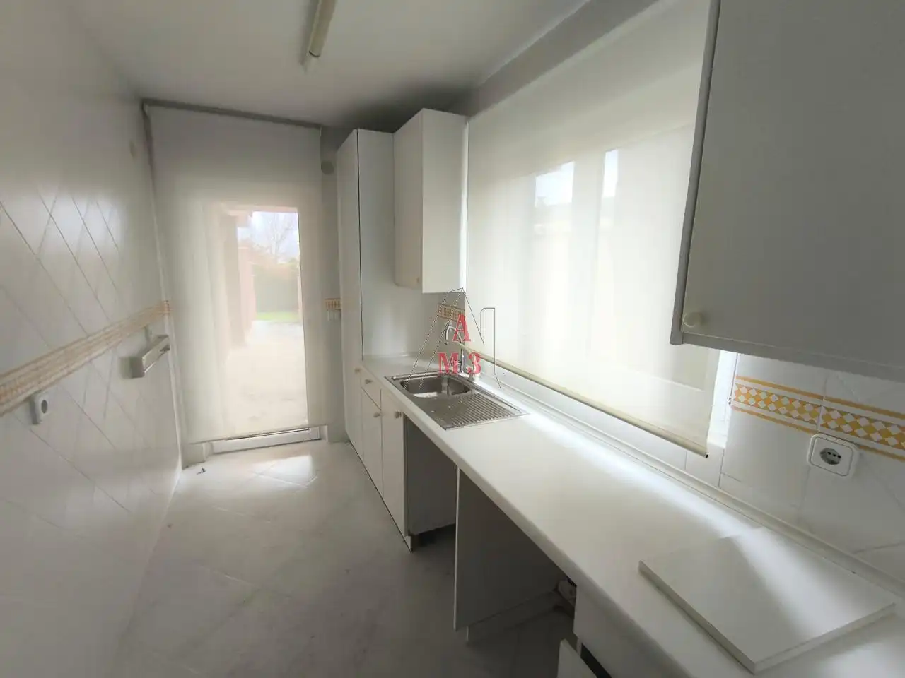 Kitchen of Houses for sale in León Capital   with Heating, Private garden and Terrace