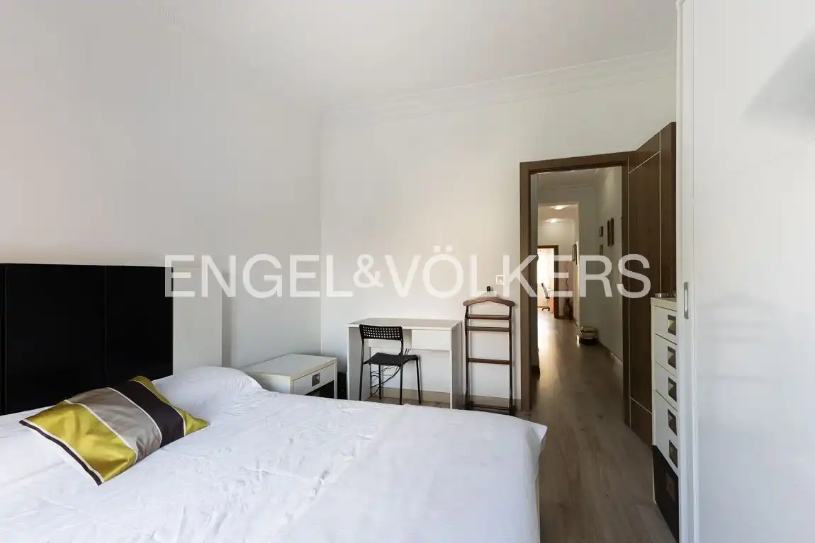 Habitación de Piso en venta en Valencia con Aire acondicionado, Calefacción y Balcón