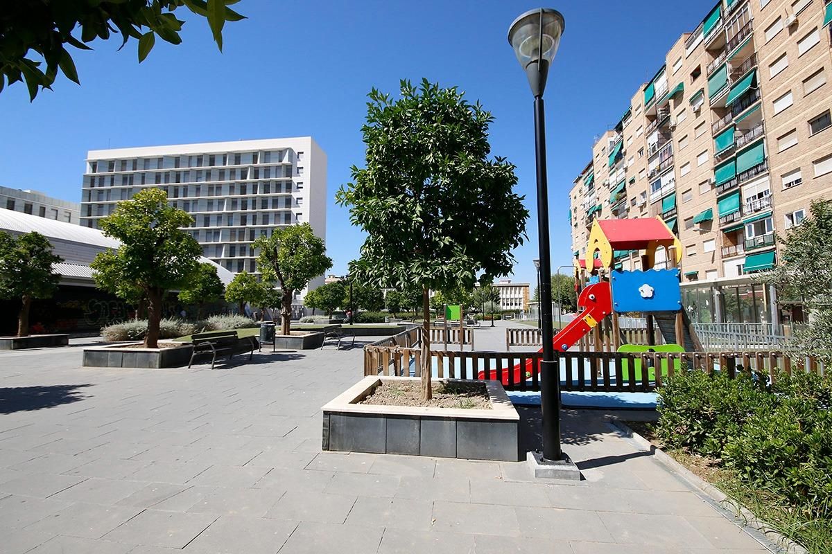 Exterior view of Premises for sale in  Madrid Capital