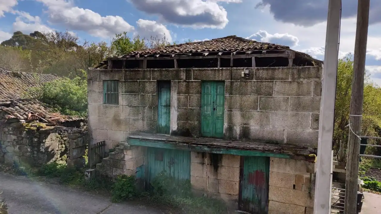 Haus mit Garten zum Verkauf in Nogueira de Ramuín, imagen 2