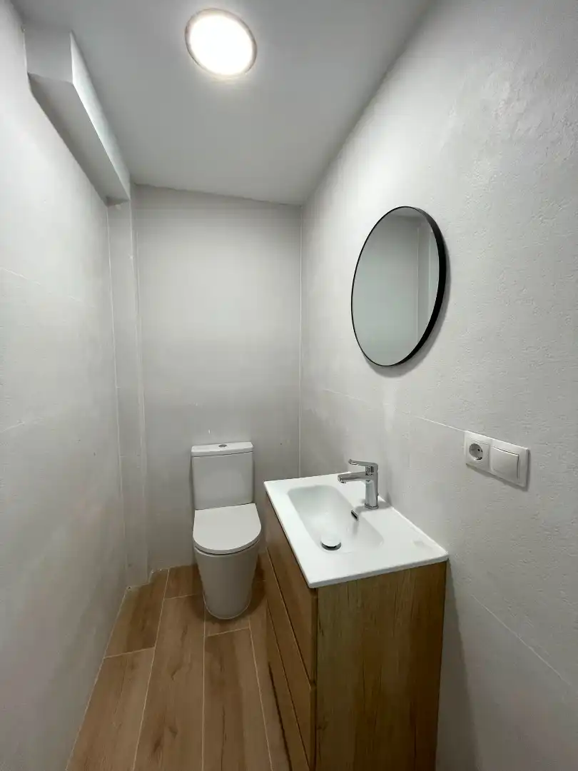 Bathroom of Flat for rent in Málaga  with Air Conditioner, Terrace and Balcony