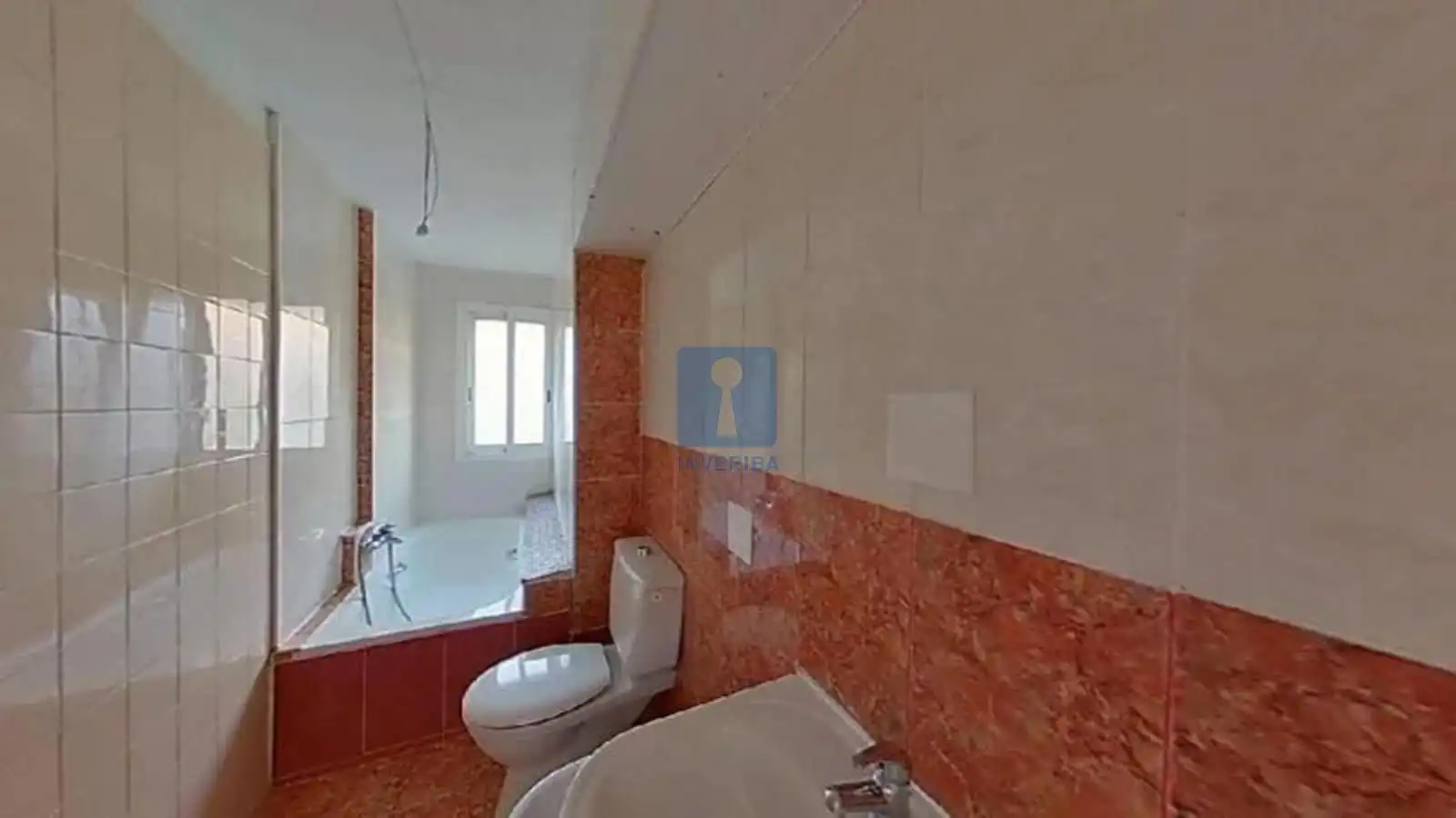 Badezimmer von Wohnung zum Verkauf in Santa Perpètua de Mogoda mit Terrasse