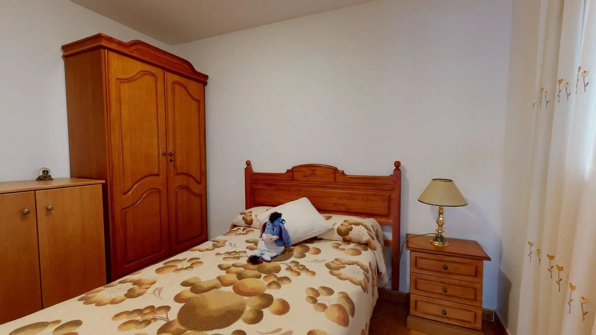 Casa o chalet en venta en Calle VAL DE LA CUEVA, Cadrete