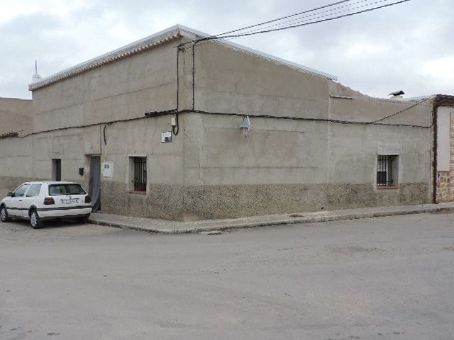 Exterior view of Single-family semi-detached for sale in La Puebla de Almoradiel