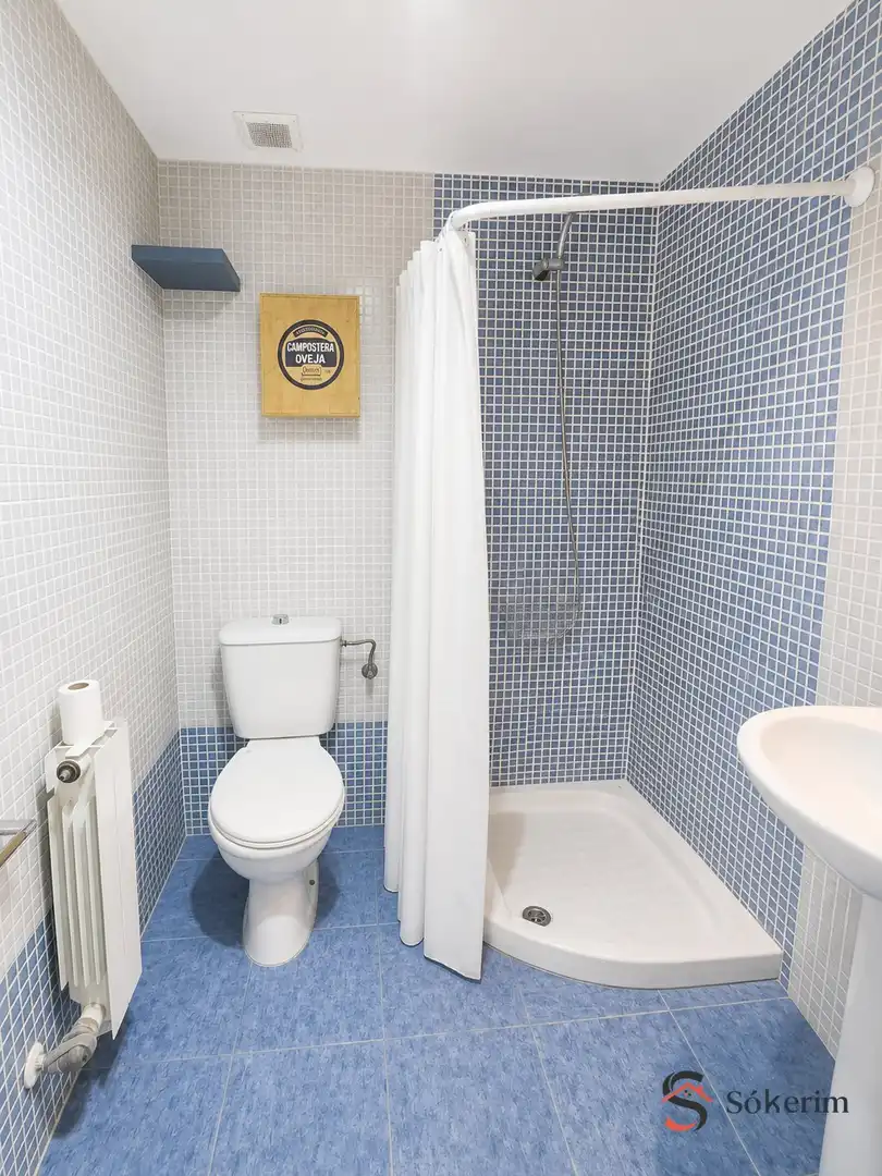 Baño de Piso en venta en Alameda de la Sagra con Aire acondicionado, Calefacción y Trastero
