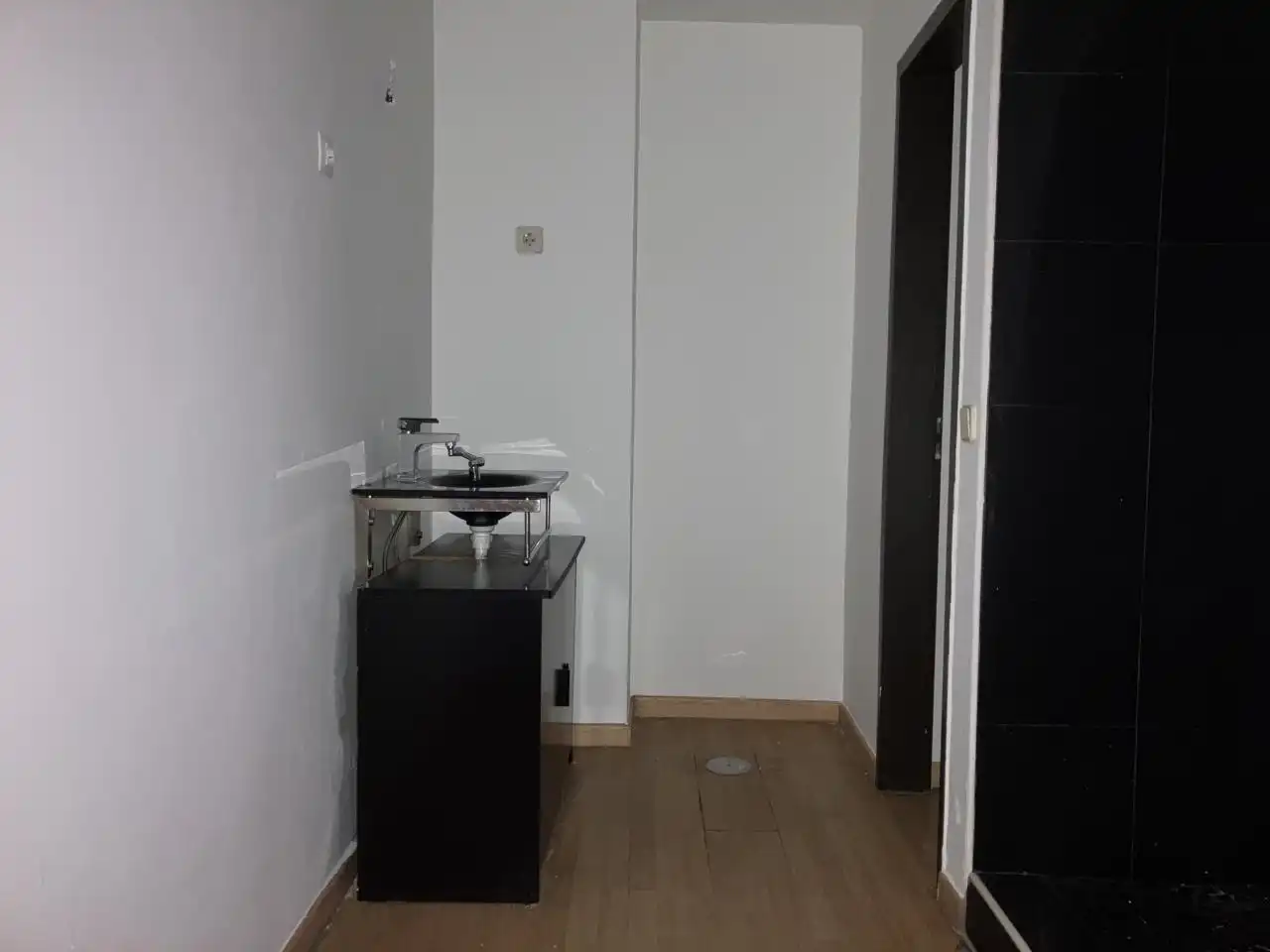 Baño de Nave industrial en venta en Madrid