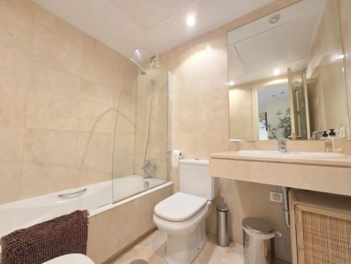 Appartement compact avec piscine à vendre à La Duquesa, imagen 15