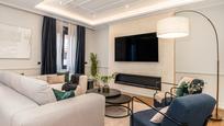 Living room of Flat for sale in  Madrid Capital  with Air Conditioner, Heating and Storage room