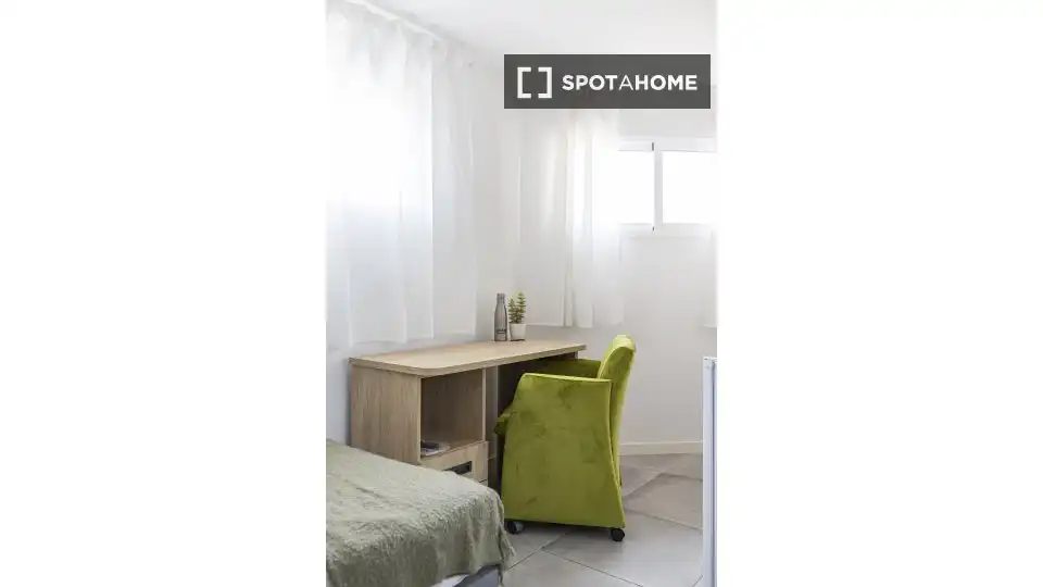 Bedroom of Flat for rent in Murcia  with Air Conditioner, Heating and Furnished