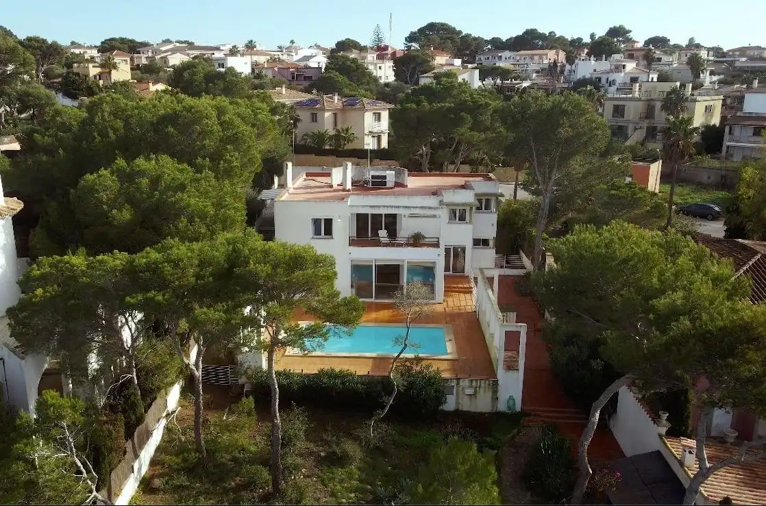 Vista exterior de Casa o xalet en venda en Llucmajor amb Aire condicionat, Calefacció i Jardí privat