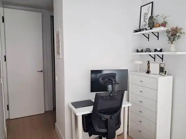 Dormitori de Apartament en venda en Madrid amb Aire condicionat, Calefacció i Moblat