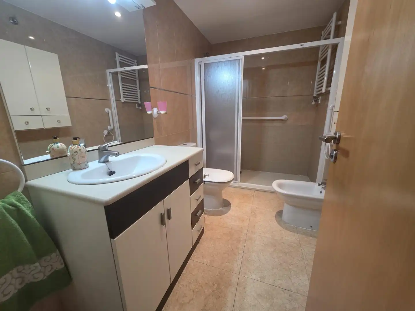 Baño de Piso en venta en Mollet del Vallès con Aire acondicionado y Calefacción