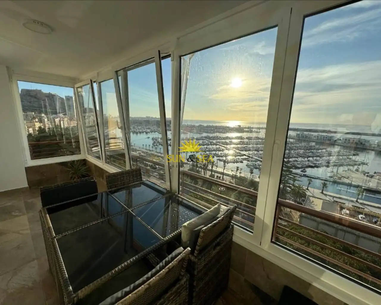 Apartamento con terraza en venta en Centro, imagen 2