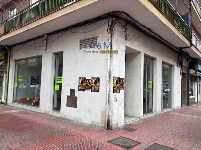 Local comercial en Alquiler en Calle Cardenal Cisneros en Rondilla