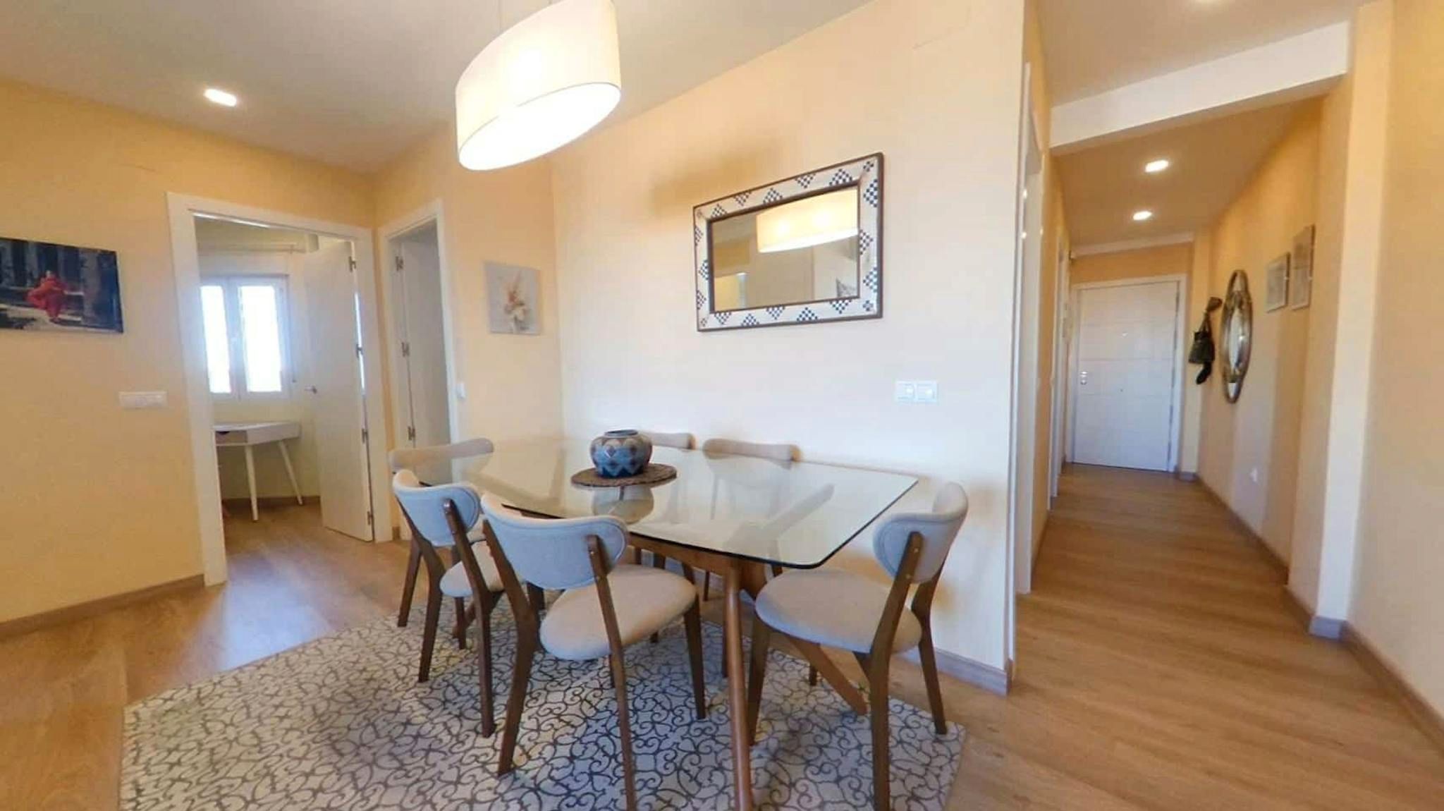 Comedor de Piso de alquiler en  Madrid Capital con Aire acondicionado, Calefacción y Amueblado